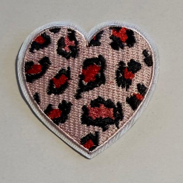 Heart, Pink/black/pink cheetah hat patch