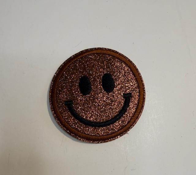 Smiley-brown hat patch