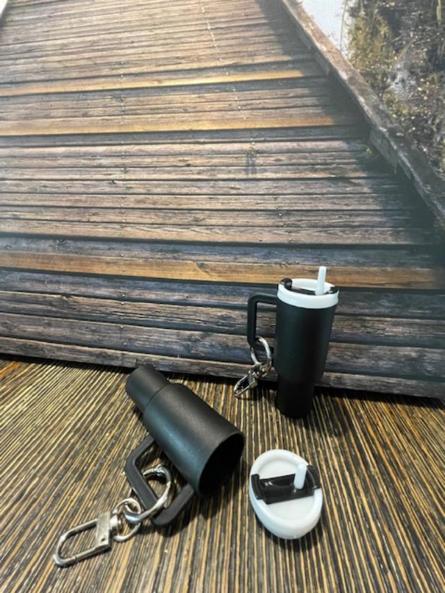 Black Mini cup Keychain