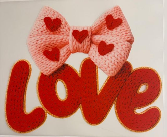 Love w/ pink bow-Yarn