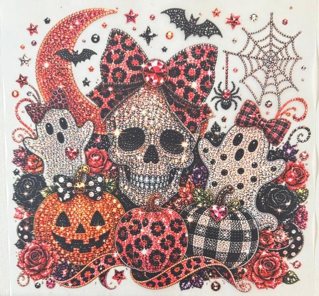 Halloween skull, ghost & pumpkins