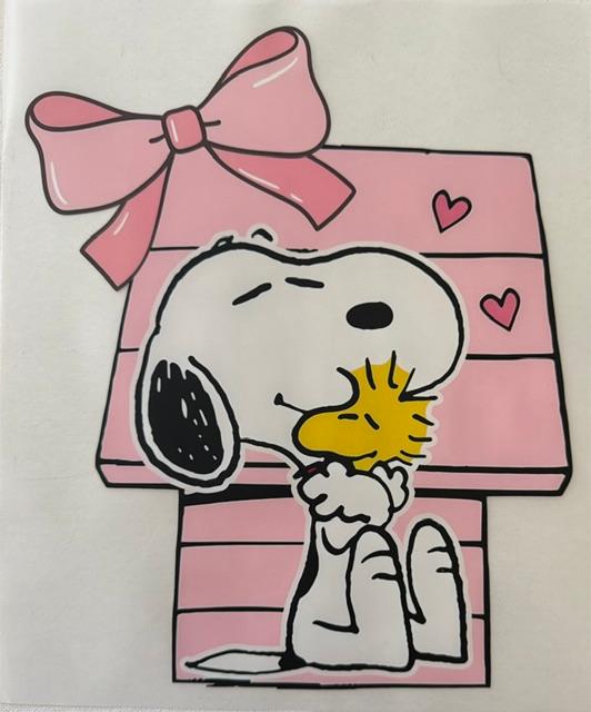 Snoopy - pink house