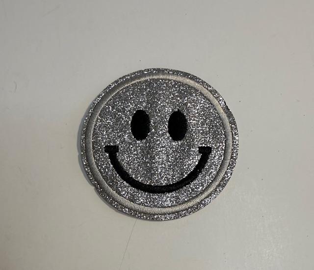 Smiley-silver hat patch