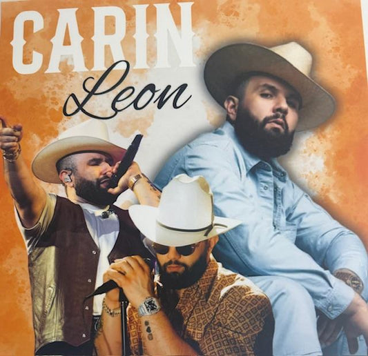 Carin Leon-singing in mic