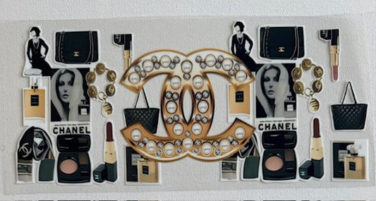 Chanel - Gold/diamonds